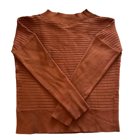 Jollycode Women’s Sweater (NWT - Small - Amber) 🍁🍂 - Picture 4 of 4